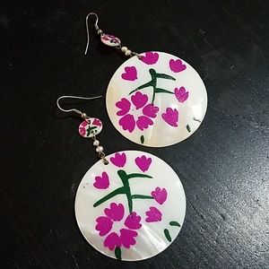Hand Painted Shell Earring